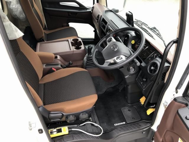 Hino RANGER 2025-10 6805461-7