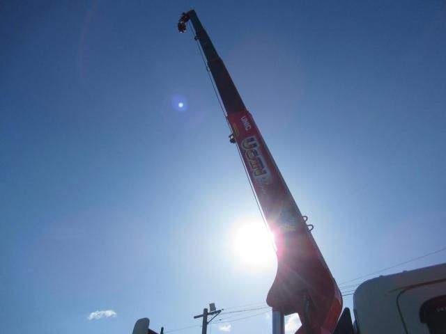Hino RANGER 2014-09 6805513-8
