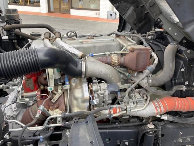 Hino RANGER 2023-01 6805478-19