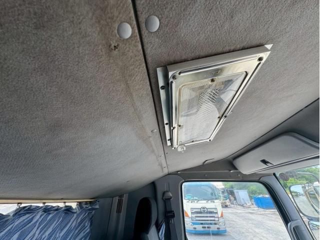 Hino RANGER 2008-09 6805499-23