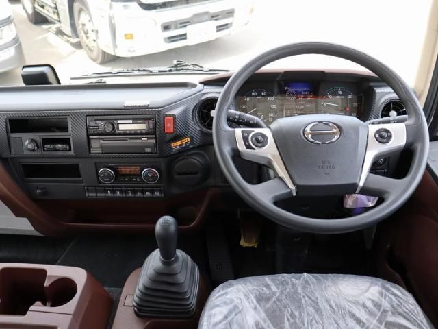 Hino RANGER 2025-09 6805462-29