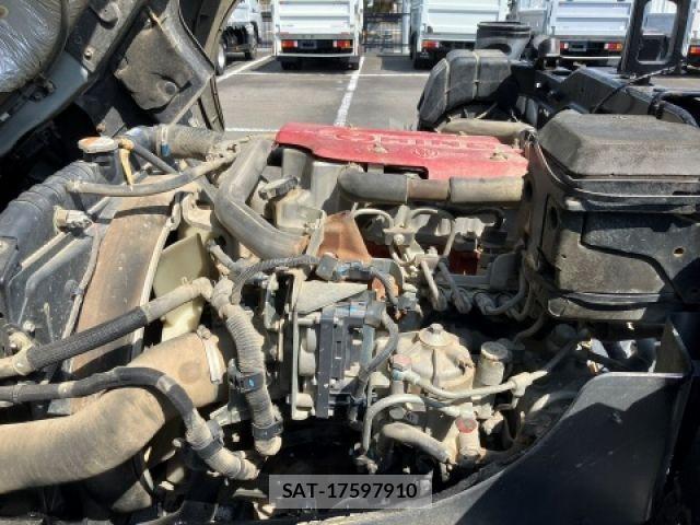 Hino RANGER 2016-01 6816802-18