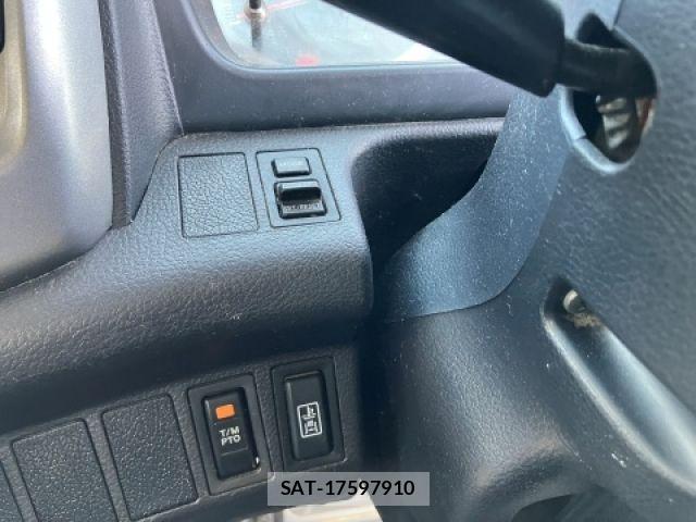 Hino RANGER 2016-01 6816802-23