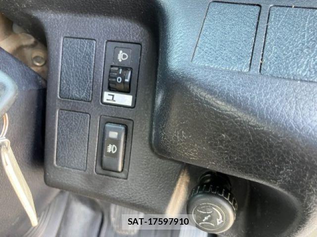 Hino RANGER 2016-01 6816802-24