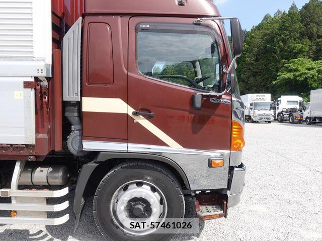 Hino RANGER 2015-10 6911819-2