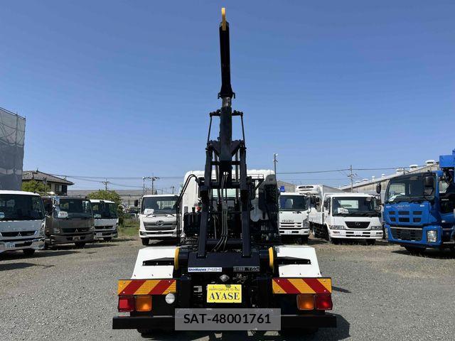 Hino RANGER 2006-03 6911811-11