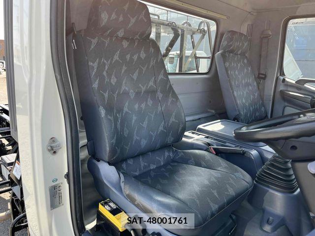 Hino RANGER 2006-03 6911811-18