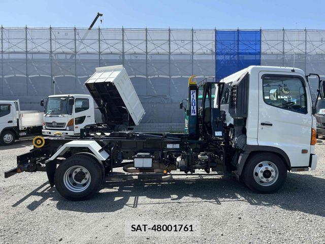 Hino RANGER 2006-03 6911811-2