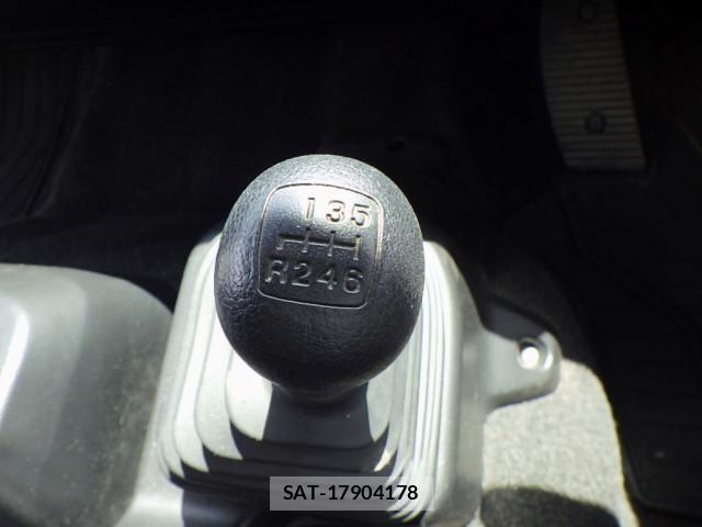 Hino RANGER 2017-02 6911818-17