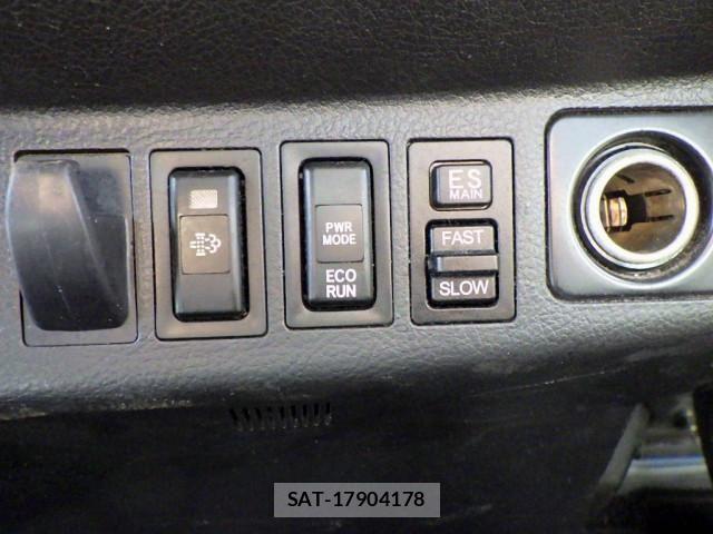Hino RANGER 2017-02 6911818-21