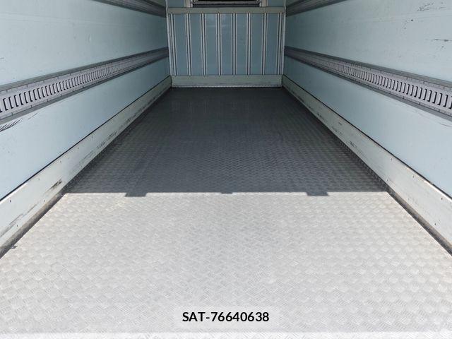 Hino RANGER 2018-03 6911813-15