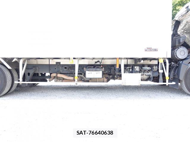 Hino RANGER 2018-03 6911813-19