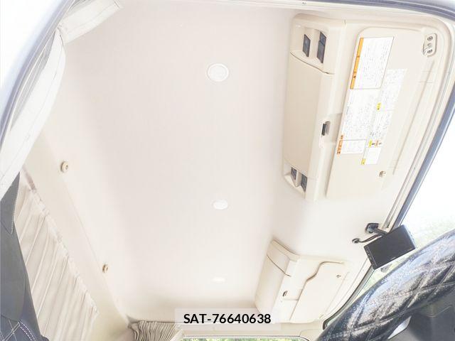 Hino RANGER 2018-03 6911813-28