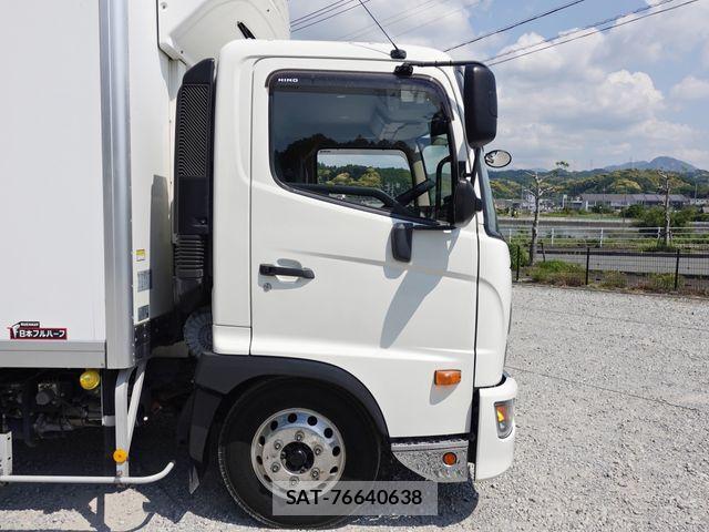 Hino RANGER 2018-03 6911813-6