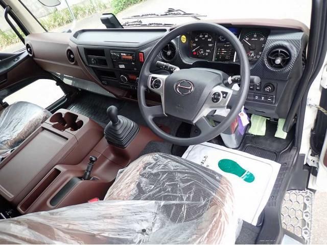 Hino RANGER 2025-11 6919900-16