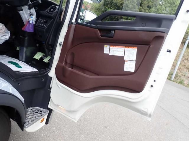 Hino RANGER 2025-11 6919900-21