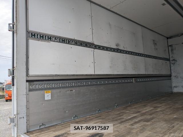 Hino RANGER 2017-03 6911809-17