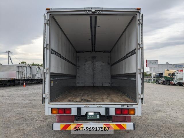Hino RANGER 2017-03 6911809-7