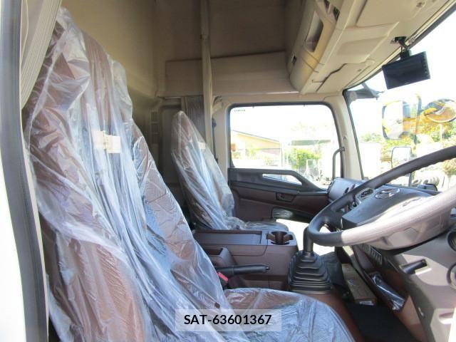 Hino RANGER 2025-09 6911803-14
