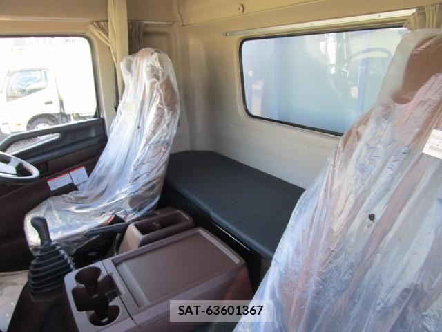 Hino RANGER 2025-09 6911803-21