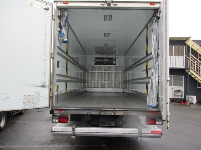 Hino RANGER 2017-11 6919899-2