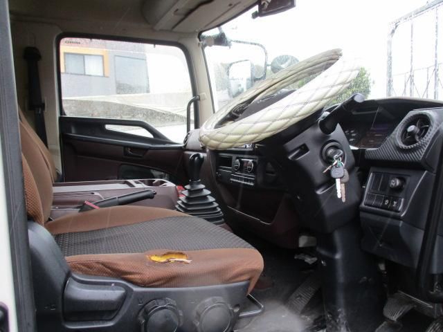 Hino RANGER 2017-11 6919899-4