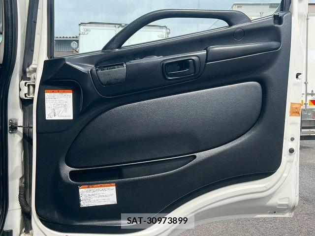 Hino RANGER 2014-07 6911812-16