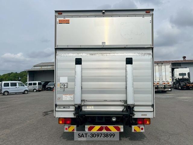 Hino RANGER 2014-07 6911812-7