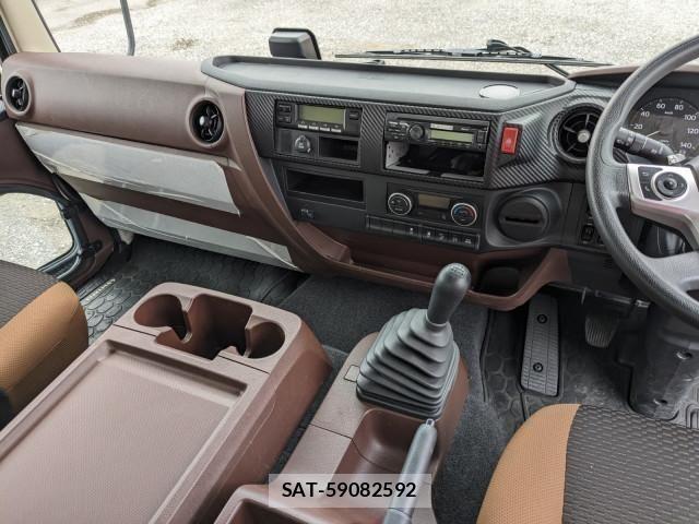 Hino RANGER 2022-03 6911808-26