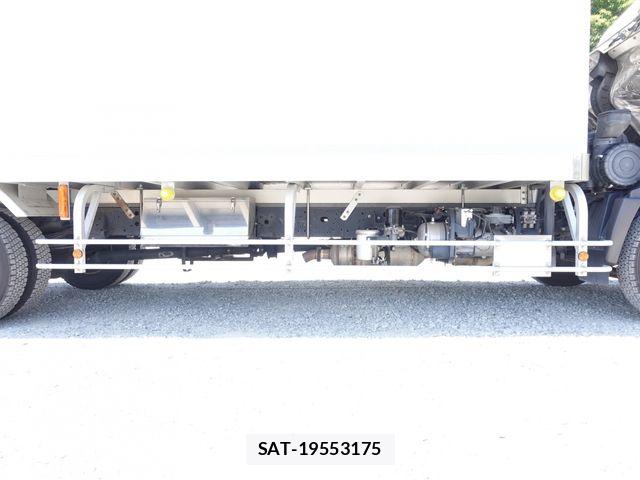 Hino RANGER 2016-02 6911820-17