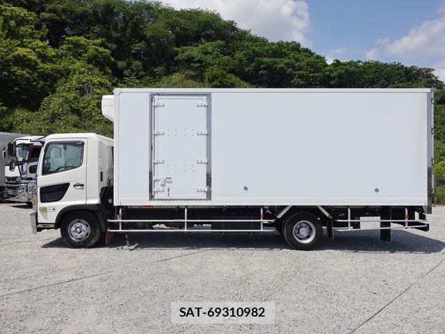 Hino RANGER 2017-11 6904375-11