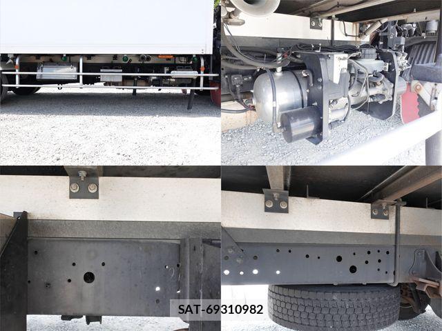Hino RANGER 2017-11 6904375-19