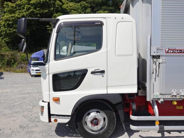Hino RANGER 2017-12 6964458-12