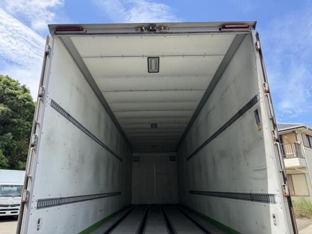 Hino RANGER 2017-03 6964463-17