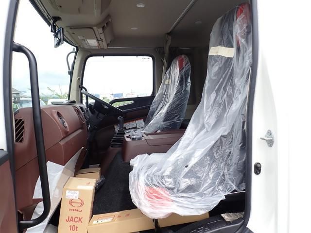 Hino RANGER 2025-11 6964446-14