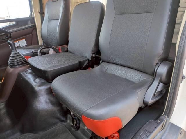 Hino RANGER 2019-02 6964462-19