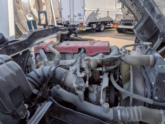 Hino RANGER 2016-01 6964465-17