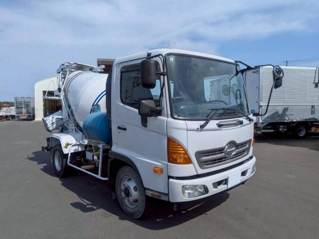 Hino RANGER 2016-01 6964465-1