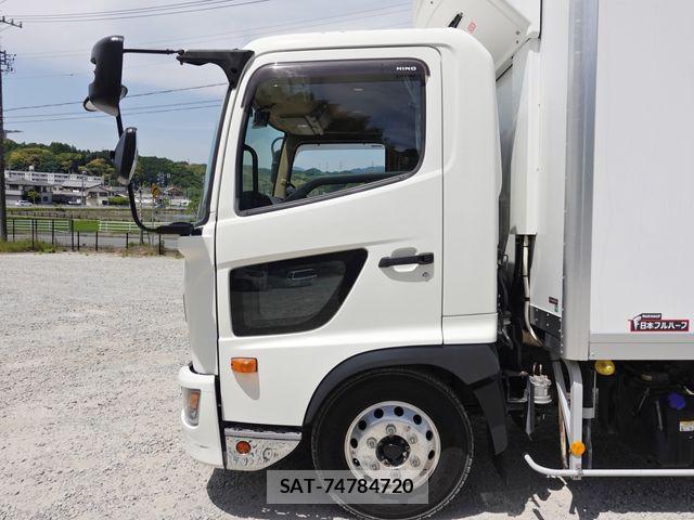 Hino RANGER 2018-03 6997637-11