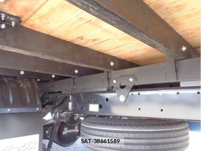 Hino RANGER 2025-03 7021360-15