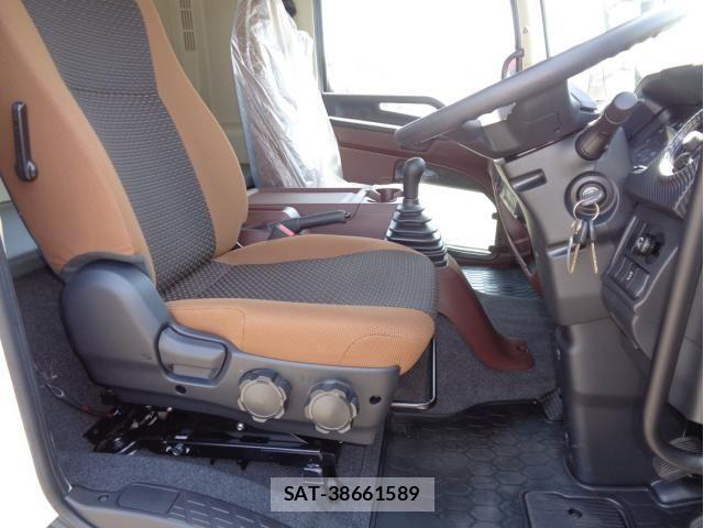 Hino RANGER 2025-03 7021360-20