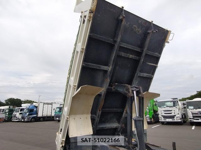 Hino RANGER 2023-07 7021364-9