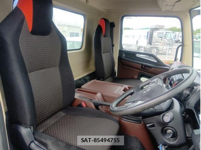 Hino RANGER 2023-03 7021361-22