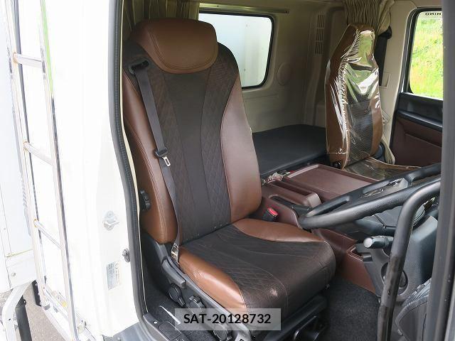 Hino RANGER 2019-09 7021365-13