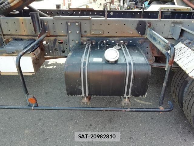 Hino RANGER 2017-02 7021366-9