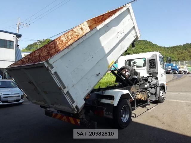 Hino RANGER 2017-02 7021366-4