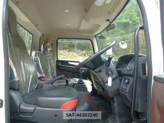 Hino RANGER 2018-01 7060407-27