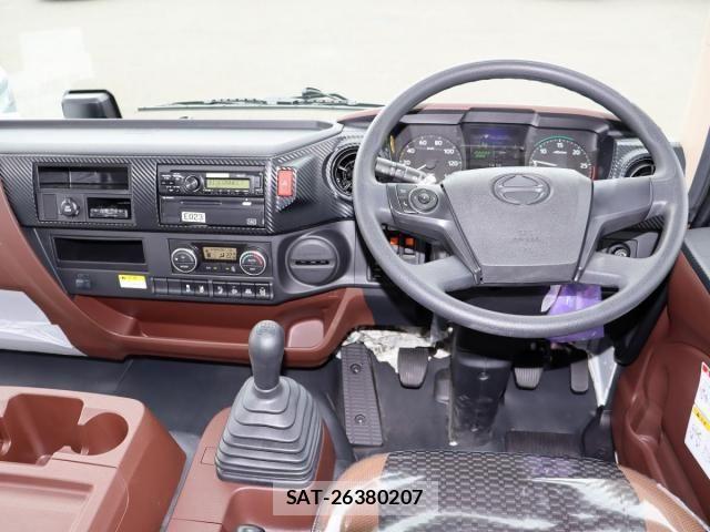 Hino RANGER 2025-09 7060403-26