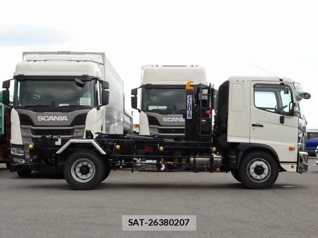 Hino RANGER 2025-09 7060403-4