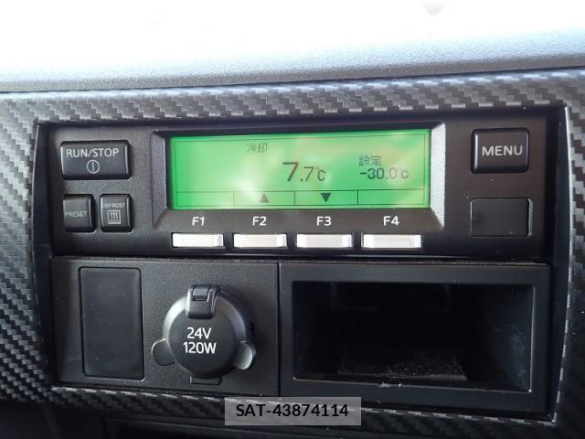 Hino RANGER 2024-03 7060406-17